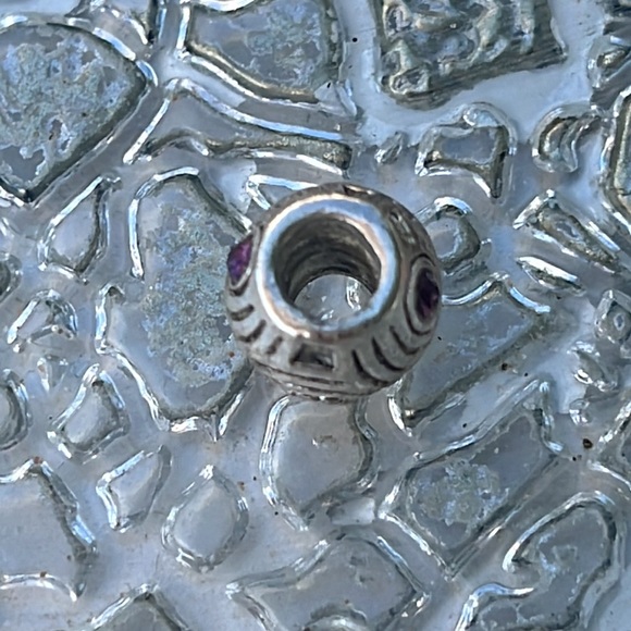 Pandora Charm with accents gem - Picture 5 of 6